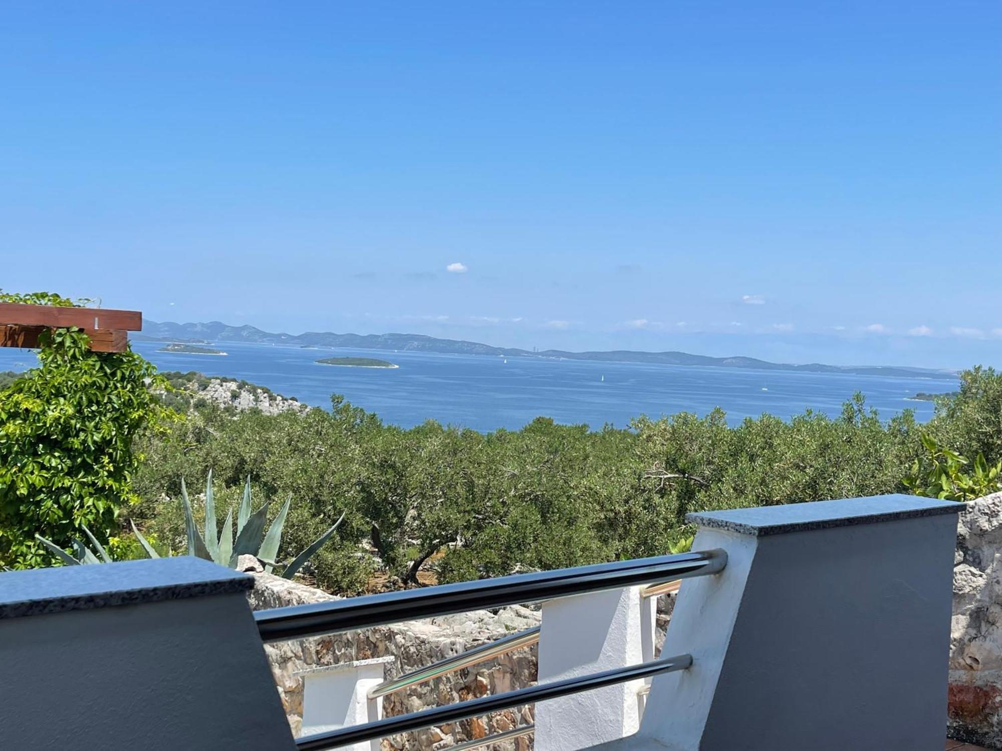 Holiday House Rusticana Sali, Dugi Otok Near Np Kornati Bagian luar foto