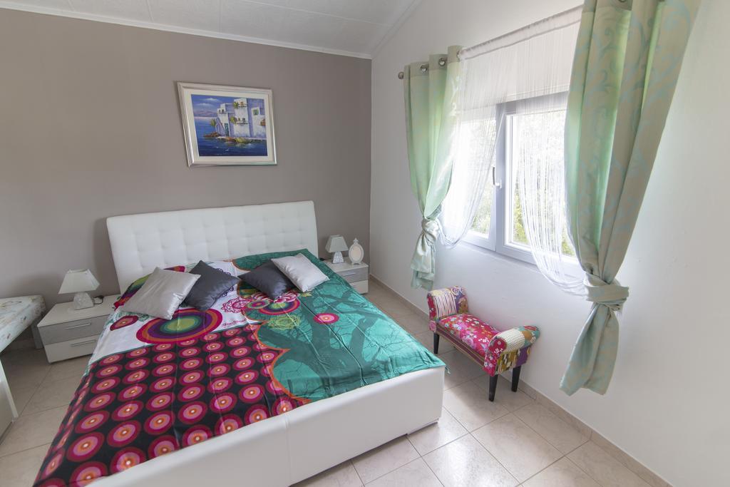 Holiday House Rusticana Sali, Dugi Otok Near Np Kornati Bagian luar foto